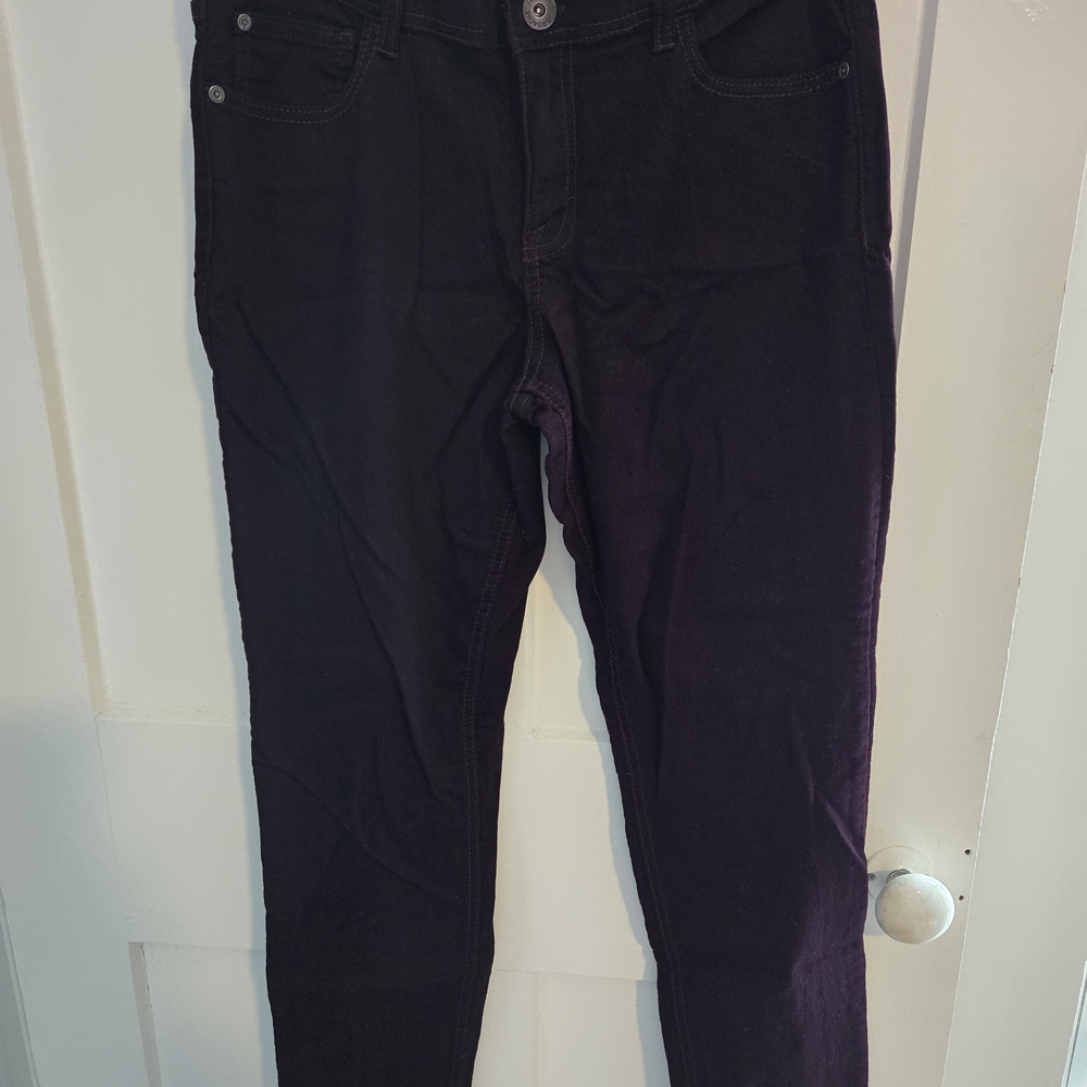 Jordache Deep‎ Burgundy Skinny Jeans